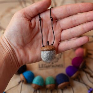 Alternative view of Aromaterapijski žir – prirodni difuzor eteričnih ulja