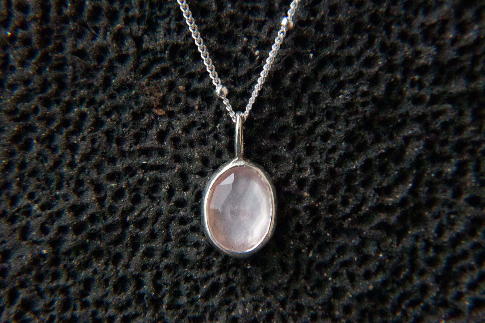 Ružičasti kvarc - Ogrlica