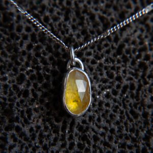 Žuti safir - Ogrlica