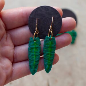 Alternative view of Naušnice s tropskim motivom lišća